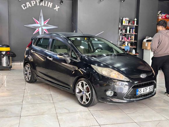 Sahibinden Ford Fiesta 1.4 Trend 2010 Model 