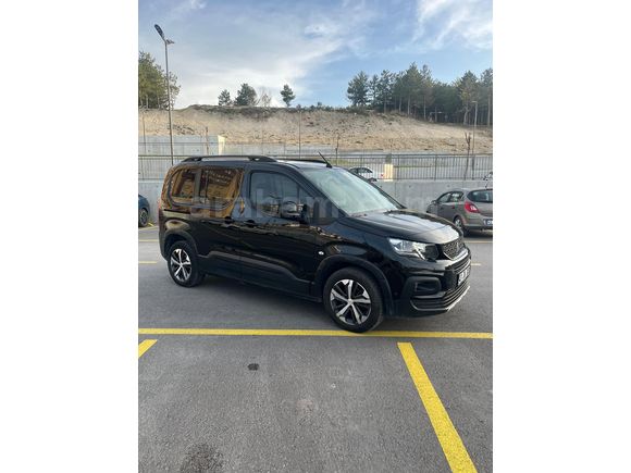 Sahibinden Peugeot Rifter 1.5 BlueHDI GT 2023 Model