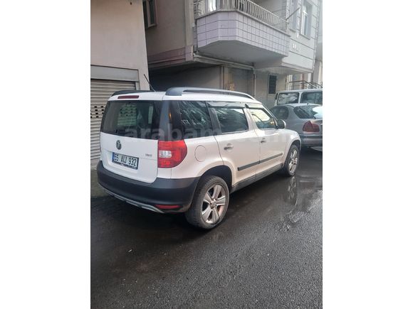 Sahibinden Skoda Yeti 1.2 TSI Elegance 2012 Model  227.000 km Beyaz