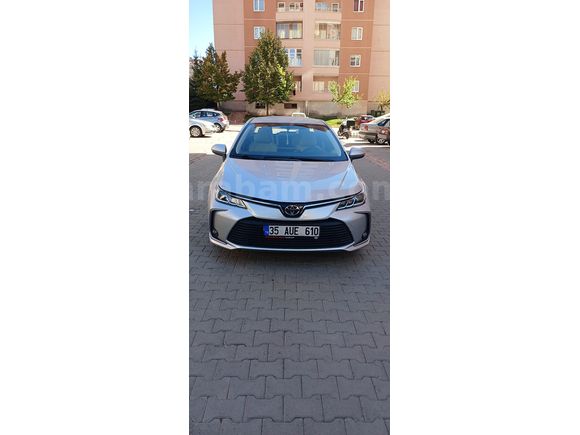 Sahibinden Toyota Corolla 1.5 Dream 2021 Model 