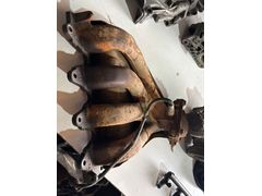 renault megane 2 1.4 1.6 egzoz manifoldu 