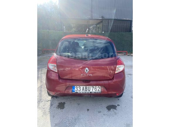 Sahibinden Renault Clio 1.2 Tom Edition 2010 Model 