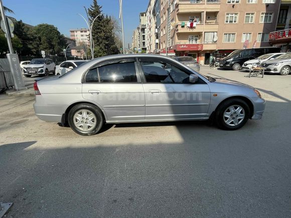 Sahibinden Honda Civic 1.6 LS 2004 Model  252.000 km Gri (Gümüş)