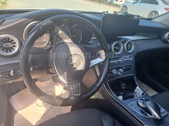 Mercedes - Benz C 180 Avantgarde 2015 Model