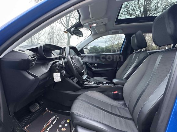 VADE TAKAS OLUR 2020 MODEL PEUGEOT 2008 ALLURE CAM TAVAN