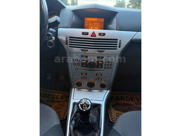 Galeriden Opel Astra 1.3 CDTI Enjoy 2009 Model Samsun