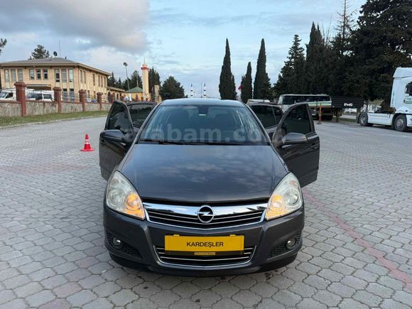 Galeriden Opel Astra 1.3 CDTI Enjoy 2009 Model Samsun