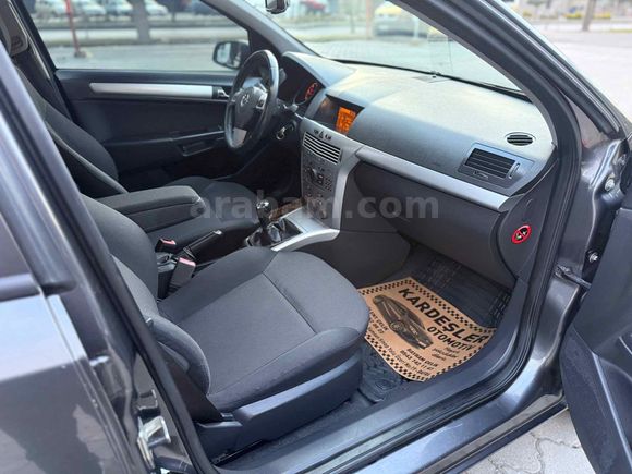 Galeriden Opel Astra 1.3 CDTI Enjoy 2009 Model Samsun