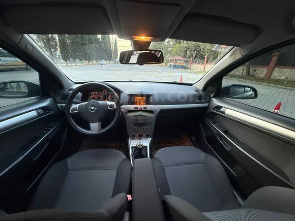 Galeriden Opel Astra 1.3 CDTI Enjoy 2009 Model Samsun
