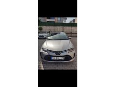 Sahibinden Toyota Corolla 1.8 Hybrid Dream 2020 Model  105.000 km Gri (Gümüş)