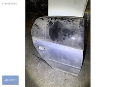 GOLF 5 SAĞ ARKA KAPI