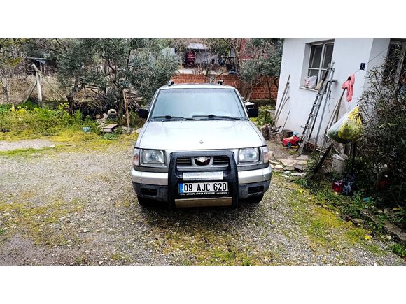 SON FİYAT ACİL SATILIK Sahibinden Nissan Skystar 4x2 2000 Model  305.000 km Gri