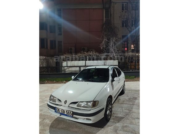 Sahibinden ACİL SATILIK!?  Renault Megane 1.6 RTE 8VALF 1999 Model