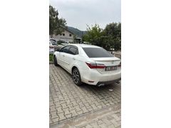 Sahibinden Toyota Corolla 1.6 Premium 50.Yıl 2017 Model  275.000 km Beyaz