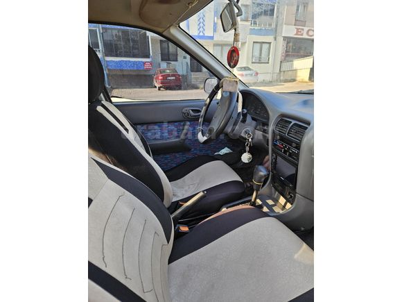 Sahibinden Suzuki Swift 1.3 GLX 2001 Model
