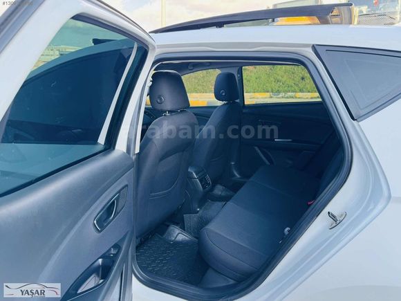 HATASIZ CAM TAVAN SEAT LEON 1.6 TDİ CR STYLE MATRİX FAR FULL PK