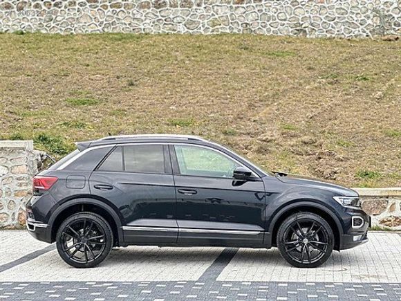 PREMIUM CARS R-LİNE T-ROC CAM TAVAN HATASIZ