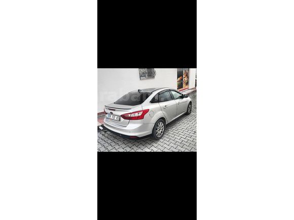 Sahibinden Ford Focus 1.6 Ti-VCT Titanium 2014 Model 