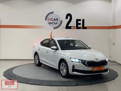 İNCAR GROUPTAN /2025 SKODA OCTAVİA 1.5MHEV PREMİUM HATASIZ