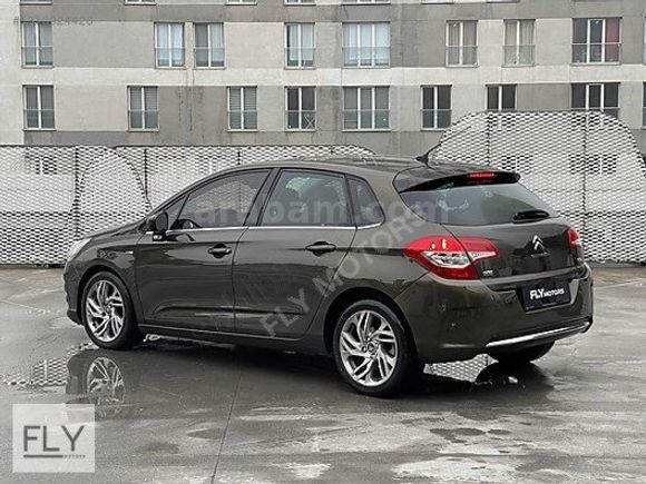 FLY 2012 C4 1.6 e-HDI Exclusive MCP