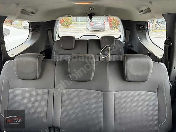 SEL-CAR'dan-2019-DACİA LODGY-1.5 BLUEDIC-7 KOLTUK-DİZEL
