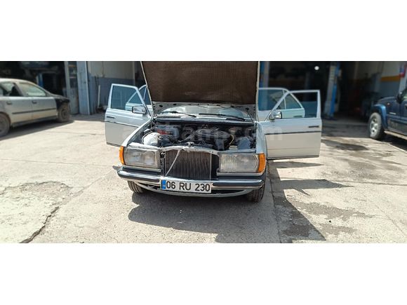 Sahibinden Mercedes - Benz 230 E 1982 Model