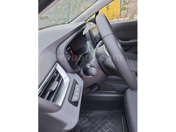 Sahibinden Renault Clio 1.0 TCe Evolution 2025 Model