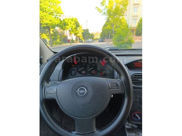 Sahibinden Opel Corsa 1.3 CDTI Essentia 2006 Model