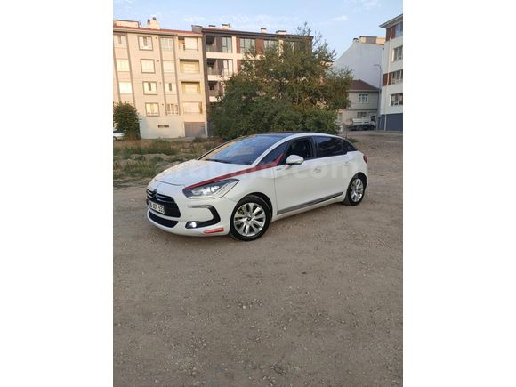 Sahibinden DS Automobiles DS5 1.6 e-HDi DSport 2012 Model 