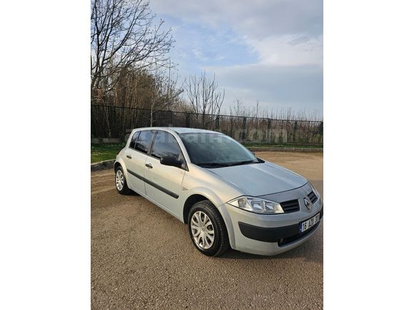 Sahibinden Renault Megane 1.4 Authentique 2005 Model
