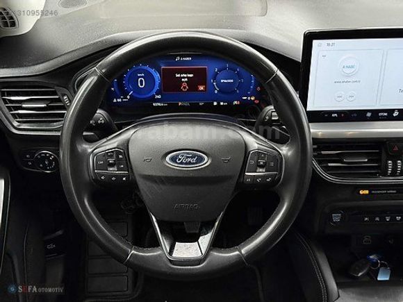 2023 FORD FOCUS 1.5 ECOBLUE TİTANİUM X HATASIZ