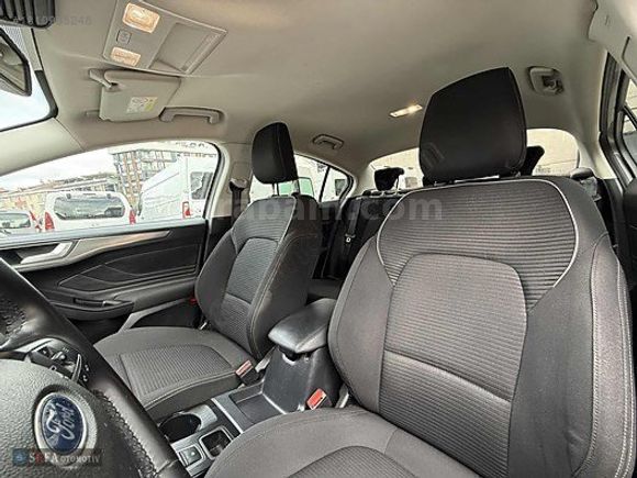 2023 FORD FOCUS 1.5 ECOBLUE TİTANİUM X HATASIZ