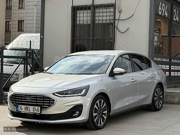 2023 FORD FOCUS 1.5 ECOBLUE TİTANİUM X HATASIZ