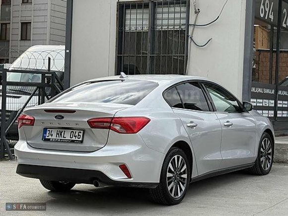 2023 FORD FOCUS 1.5 ECOBLUE TİTANİUM X HATASIZ