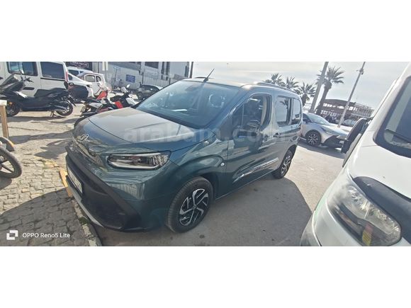 Sahibinden Toyota Proace City 1.5 D Flame X-Pack 2025 Model İzmir