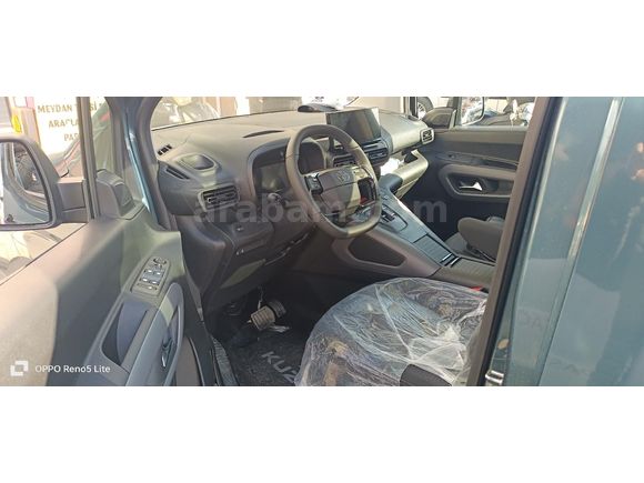 Sahibinden Toyota Proace City 1.5 D Flame X-Pack 2025 Model İzmir