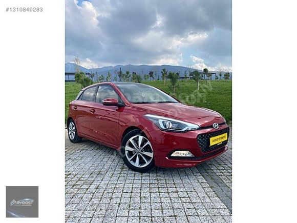 HYUNDAİ İ20 1.4 CRDİ STYLE+ PANORAMA