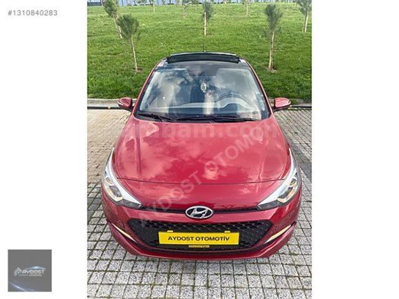 HYUNDAİ İ20 1.4 CRDİ STYLE+ PANORAMA