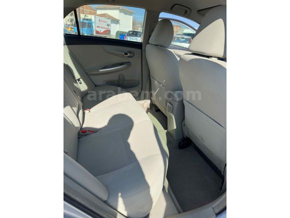 Toyota Corolla 1.6 Elegant 2011 