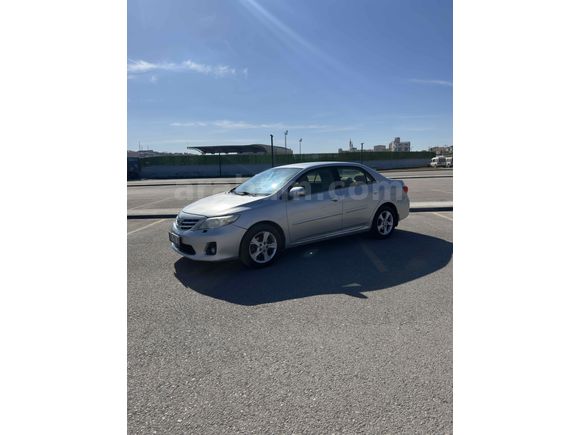 Toyota Corolla 1.6 Elegant 2011 