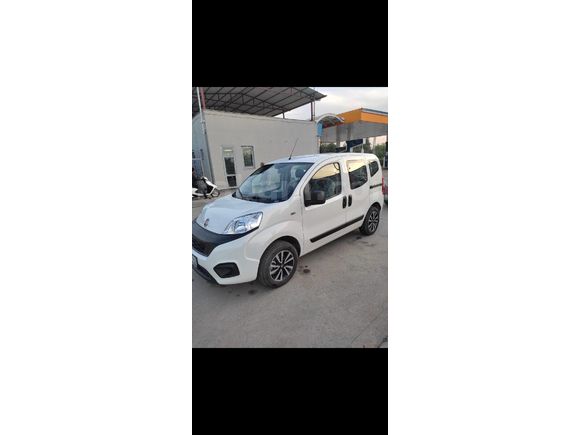 Sahibinden Fiat Fiorino Combi 1.4 Fire Pop 2021 Model  8.000 km Beyaz