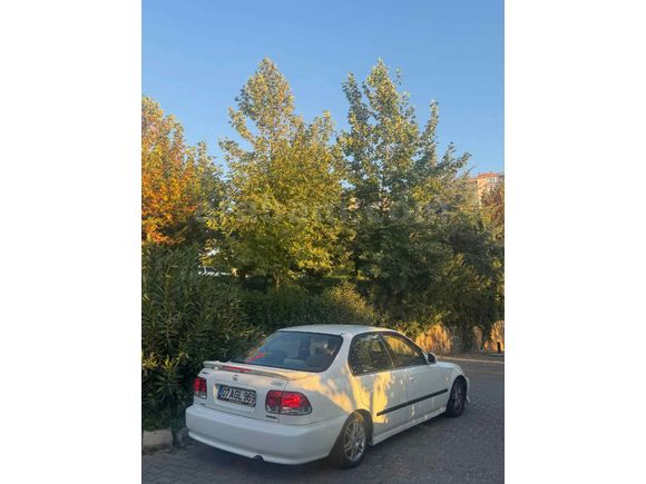 Sahibinden Honda Civic 1.6 i ES 2000 Model 