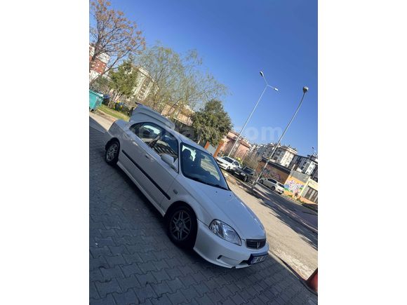 Sahibinden Honda Civic 1.6 i ES 2000 Model 