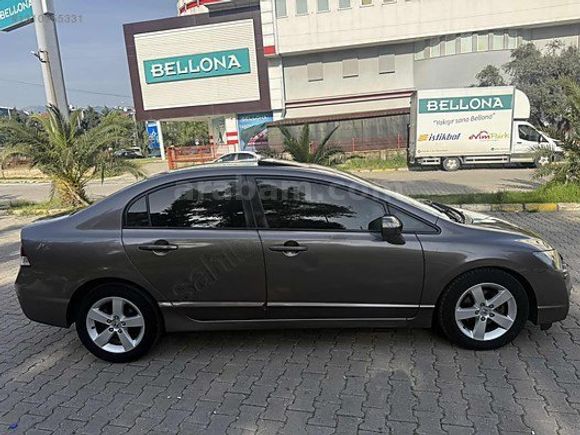 ***2011 HONDA CİVİC 1.6i ELEGANCE OTOMATİK 125 HP-12 TAKSİT***