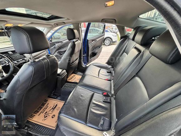 AKGÜN OTOMOTİV PLAZA'DAN EXECUTİVE CİVİC
