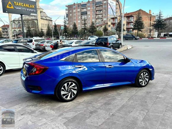 AKGÜN OTOMOTİV PLAZA'DAN EXECUTİVE CİVİC