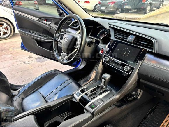 AKGÜN OTOMOTİV PLAZA'DAN EXECUTİVE CİVİC