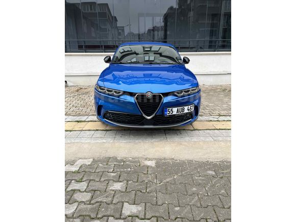 Sahibinden Alfa Romeo Tonale 1.6 D TI 2023 Model  45.000 km Mavi