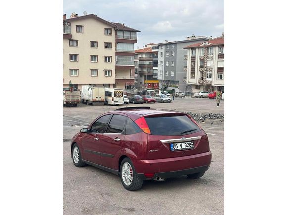 Sahibinden Ford Focus 1.6 Ghia 1999 Model 