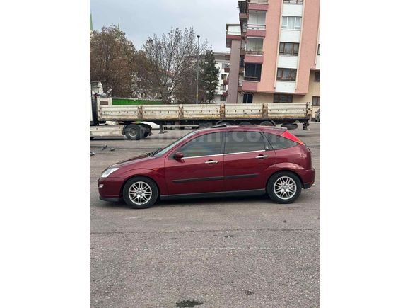 Sahibinden Ford Focus 1.6 Ghia 1999 Model 